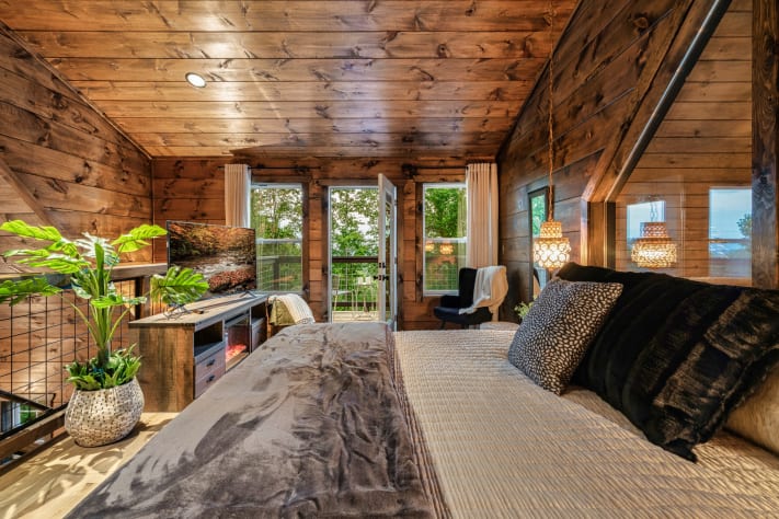 Photo #9 Sevierville, Tennessee Cabin Rental - Gallery Image #9