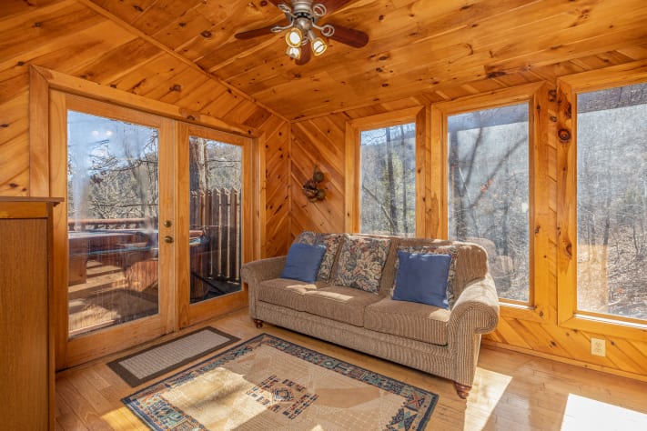Pigeon Forge, Tennessee Cabin Rental - Gallery Image #14