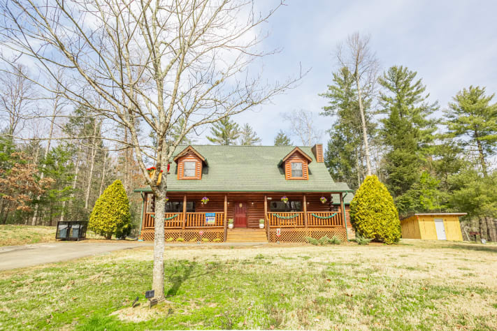 Pigeon Forge, Tennessee Cabin Rental - Gallery Image #2