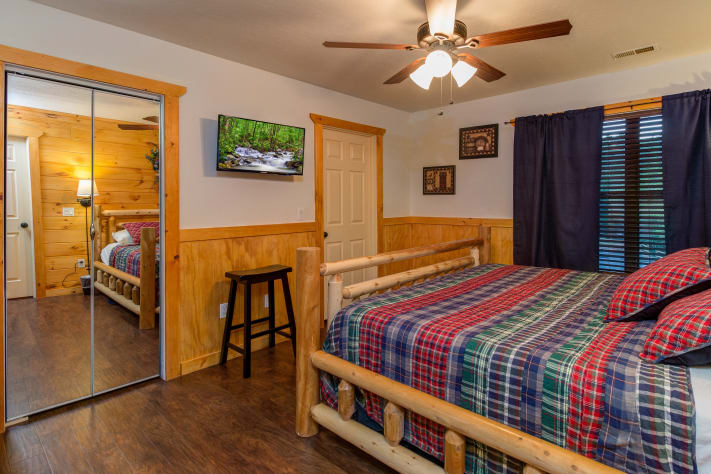 Pigeon Forge, Tennessee Cabin Rental - Gallery Image #23