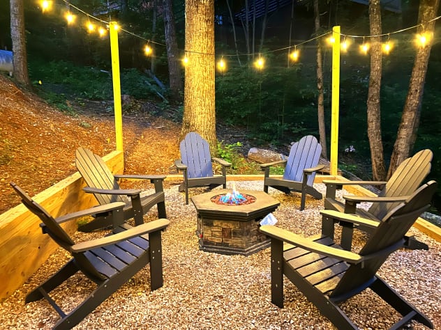 Fire Pit Sevierville, Tennessee Cabin Rental - Gallery Image #4