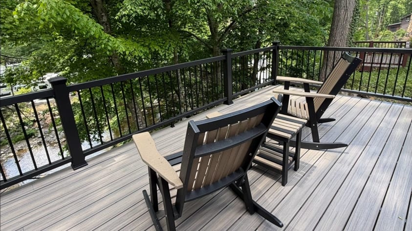 In the winter, when the leaves have fallen off the trees, you can see more of the… Townsend, Tennessee Cabin Rental - Gallery Image #18