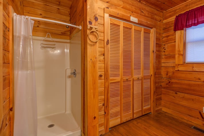 Gatlinburg, Tennessee Cabin Rental - Gallery Image #9