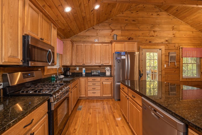 Gatlinburg, Tennessee Cabin Rental - Gallery Image #6