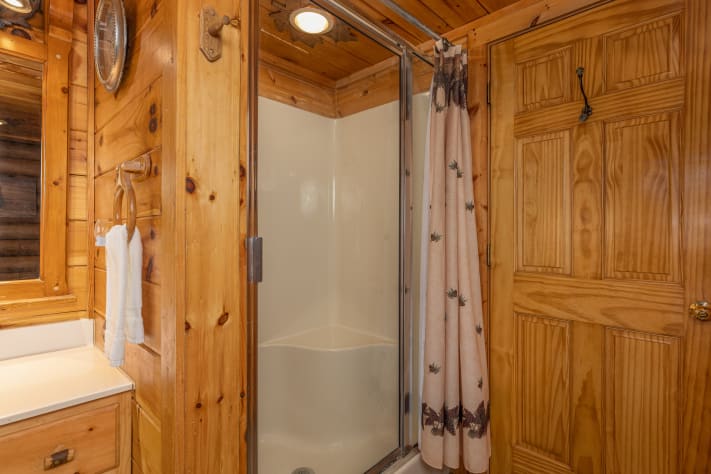 Gatlinburg, Tennessee Cabin Rental - Gallery Image #10