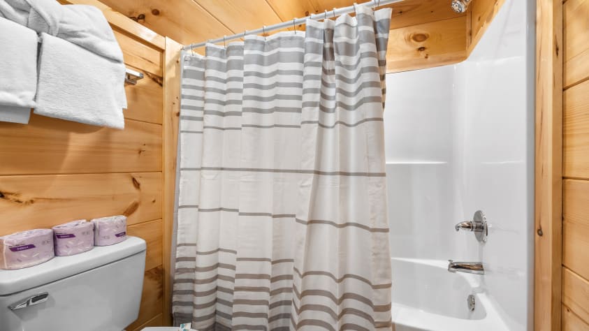 Pigeon Forge, Tennessee Cabin Rental - Gallery Image #24