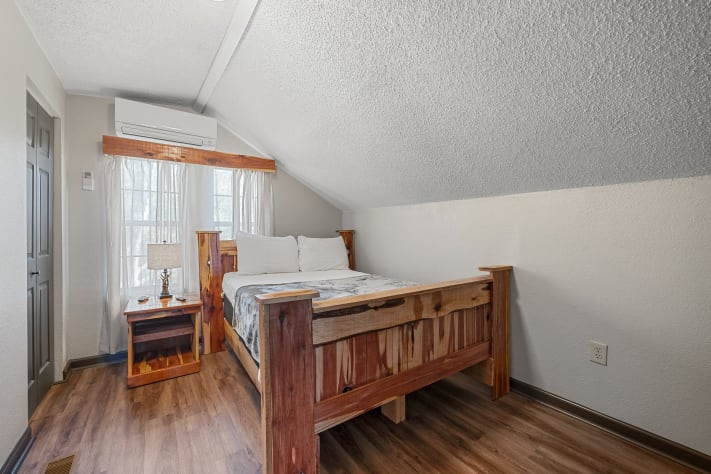 Pigeon Forge, Tennessee Chalet Rental - Gallery Image #18