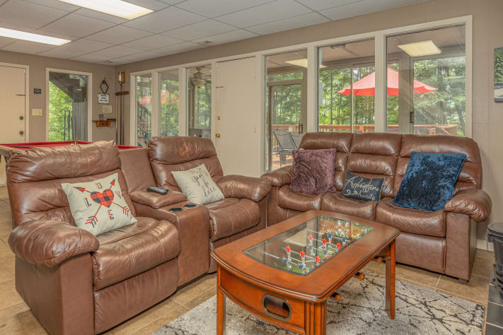 Gatlinburg, Tennessee Cabin Rental - Gallery Image #24