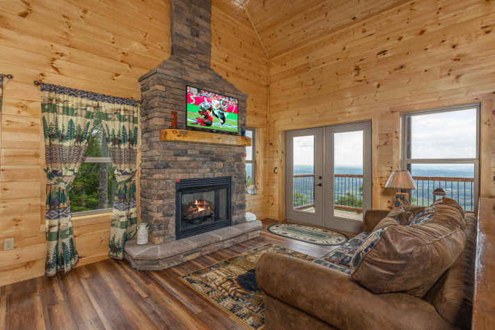 Gatlinburg, Tennessee Cabin Rental - Gallery Image #9
