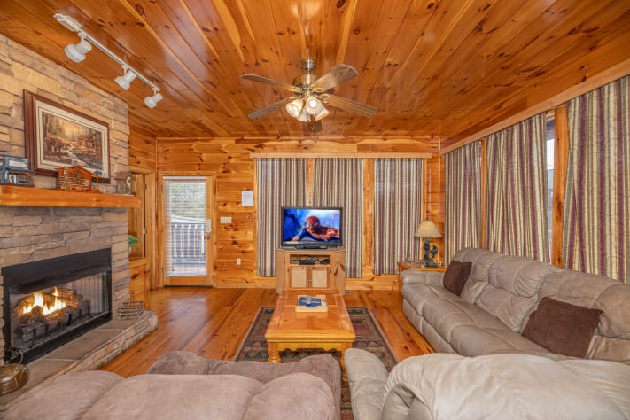 Sevierville, Tennessee Cabin Rental - Gallery Image #5