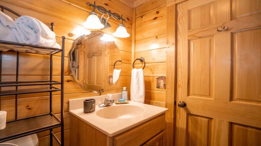 Pigeon Forge, Tennessee Cabin Rental - Gallery Image #14