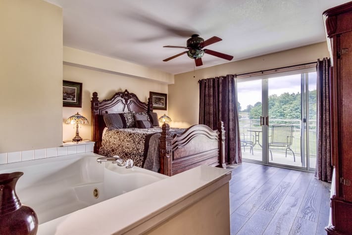 Pigeon Forge, Tennessee Cabin Rental - Gallery Image #15