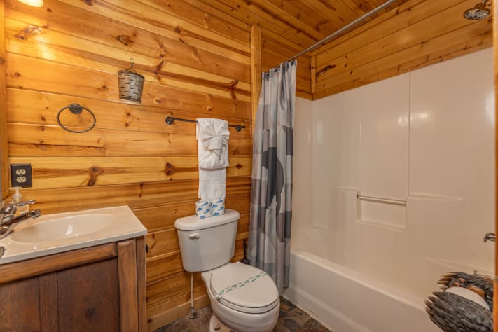 Gatlinburg, Tennessee Cabin Rental - Gallery Image #23