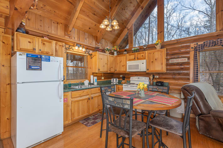Gatlinburg, Tennessee Cabin Rental - Gallery Image #5