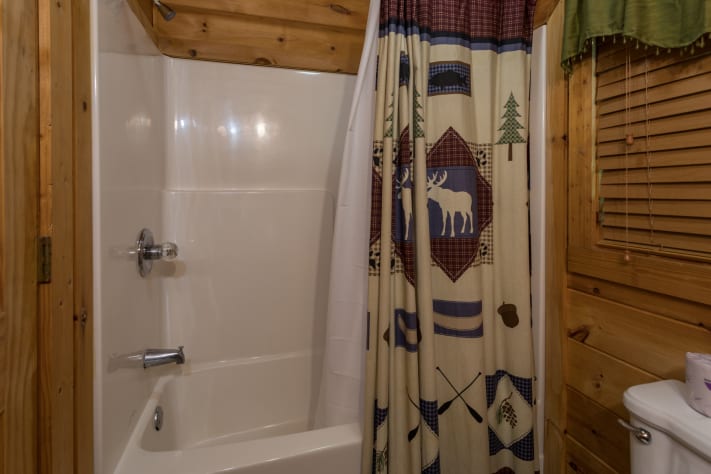 Pigeon Forge, Tennessee Cabin Rental - Gallery Image #24