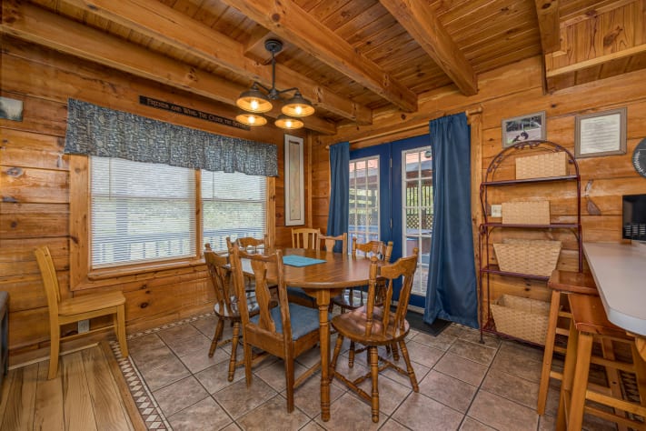 Gatlinburg, Tennessee Cabin Rental - Gallery Image #12