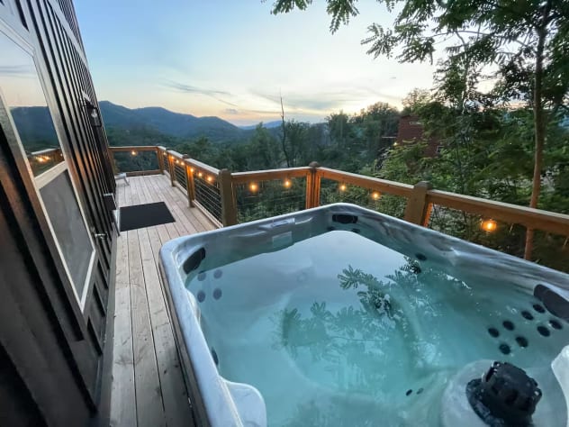 Pigeon Forge, Tennessee Cabin Rental - Gallery Image #2