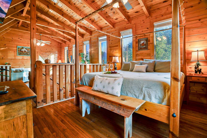 Photo #25 Pigeon Forge, Tennessee Cabin Rental - Gallery Image #25
