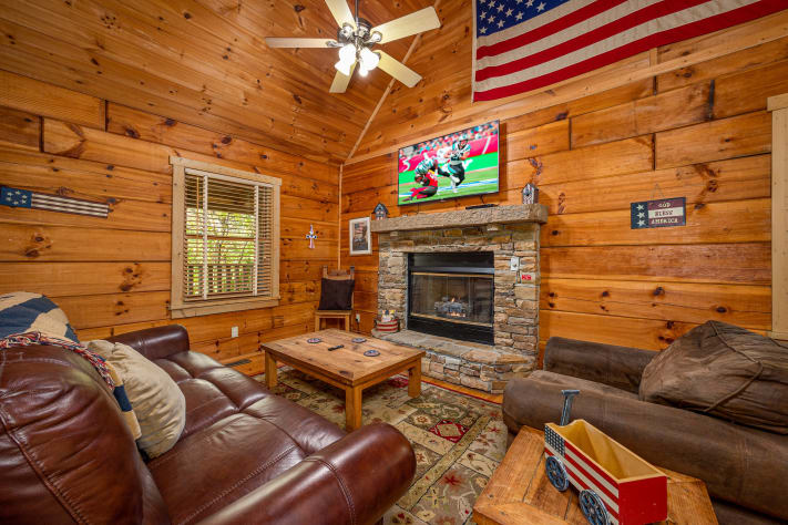 Sevierville, Tennessee Cabin Rental - Gallery Image #2