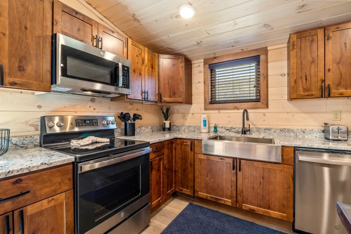Gatlinburg, Tennessee Cabin Rental - Gallery Image #11