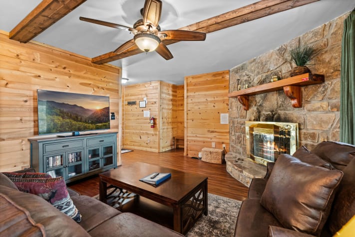 Pigeon Forge, Tennessee Cabin Rental - Gallery Image #10