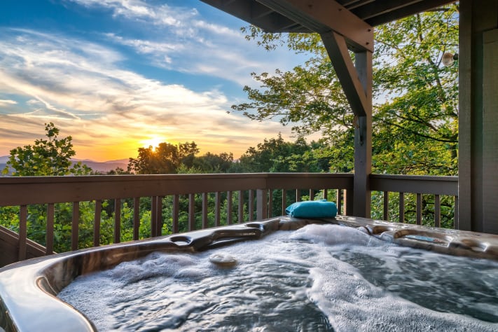 Hot Tub Gatlinburg, Tennessee Chalet Rental - Gallery Image #4