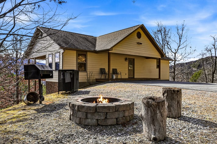 Pigeon Forge, Tennessee Cabin Rental - Gallery Image #1