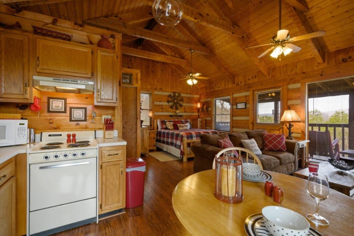Sevierville, Tennessee Cabin Rental - Gallery Image #8