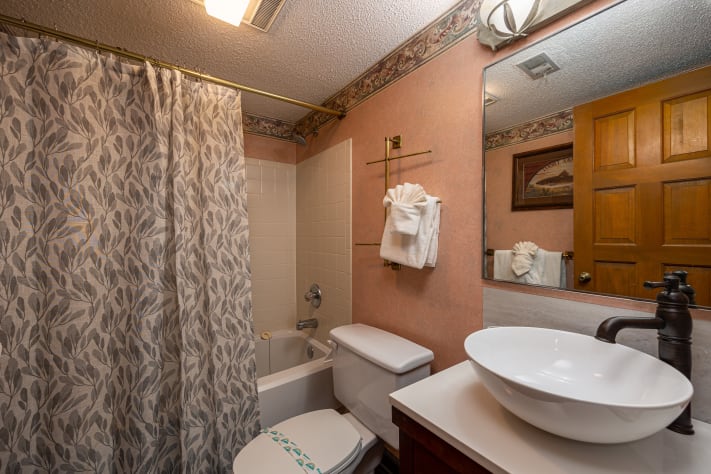 Gatlinburg, Tennessee Chalet Rental - Gallery Image #12