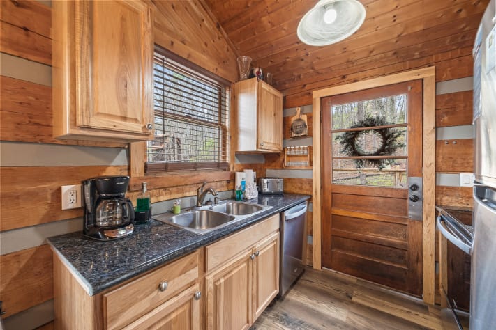 Pigeon Forge, Tennessee Cabin Rental - Gallery Image #9