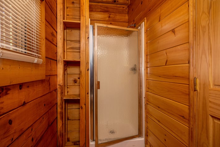 Pigeon Forge, Tennessee Cabin Rental - Gallery Image #16