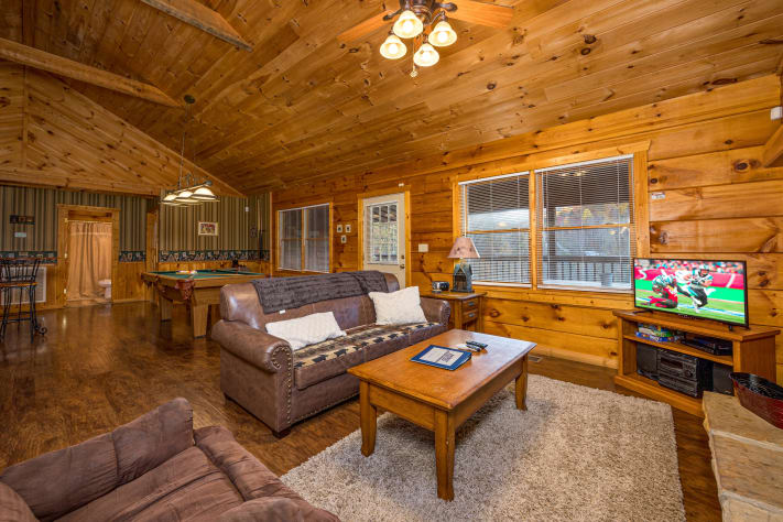 Pigeon Forge, Tennessee Cabin Rental - Gallery Image #3