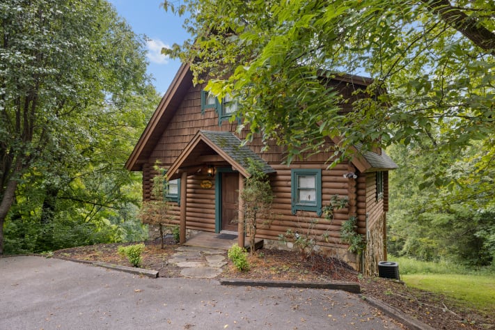 Pigeon Forge, Tennessee Cabin Rental - Gallery Image #2
