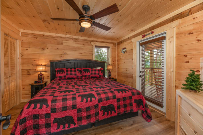 Pigeon Forge, Tennessee Cabin Rental - Gallery Image #15