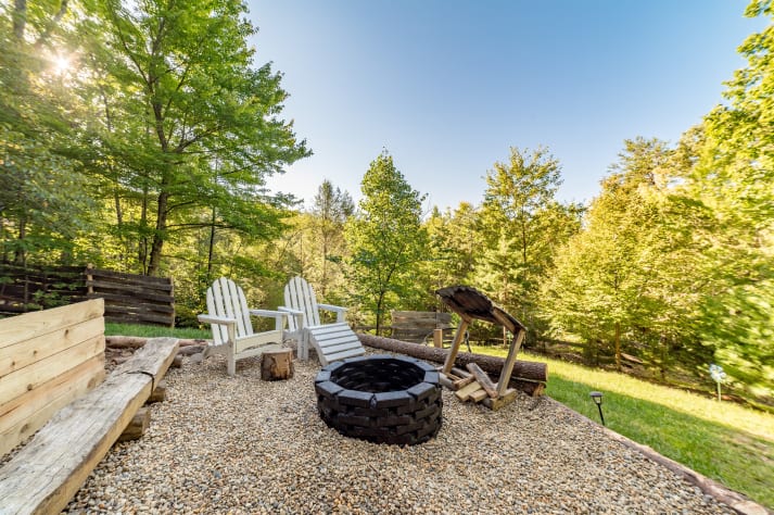 Firepit area for you to enjoy the great outdoors Pigeon Forge, Tennessee Cabin Rental - Gallery Image #2