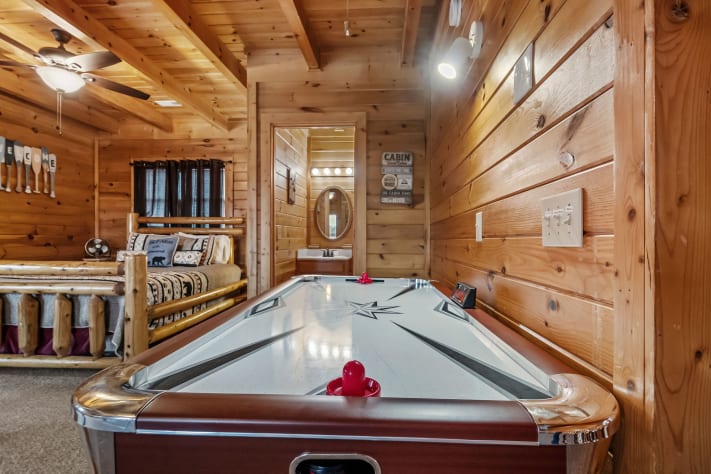 Pigeon Forge, Tennessee Cabin Rental - Gallery Image #24