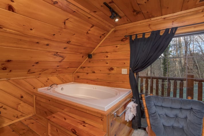 Gatlinburg, Tennessee Cabin Rental - Gallery Image #13