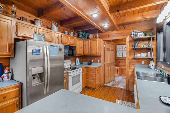 Pigeon Forge, Tennessee Cabin Rental - Gallery Image #11