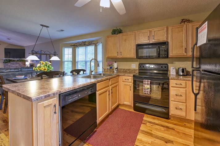 High N Dry - 2Bdr/2Ba In Pigeon Forge - Kitchen Pigeon Forge, Tennessee Cabin Rental - Gallery Image #8