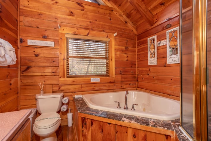 Gatlinburg, Tennessee Cabin Rental - Gallery Image #24