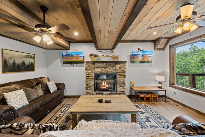 Gatlinburg, Tennessee Cabin Rental - Gallery Image #3