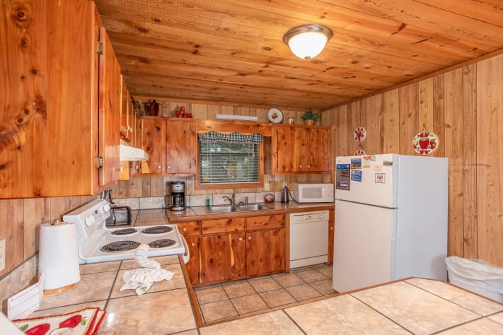 Pigeon Forge, Tennessee Cabin Rental - Gallery Image #9