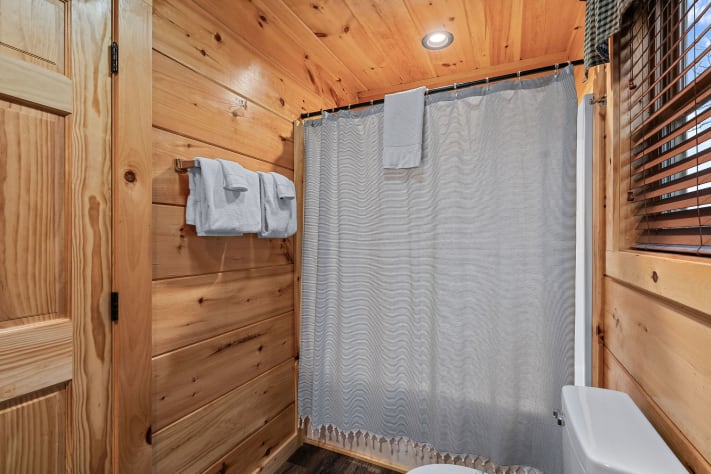 Pigeon Forge, Tennessee Cabin Rental - Gallery Image #23