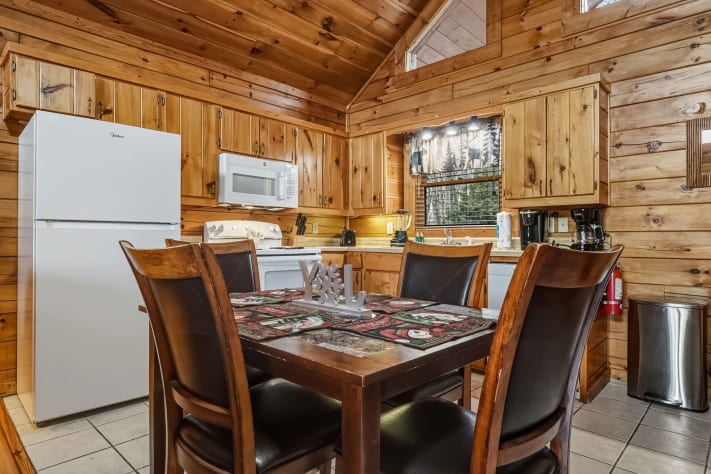 Gatlinburg, Tennessee Cabin Rental - Gallery Image #9