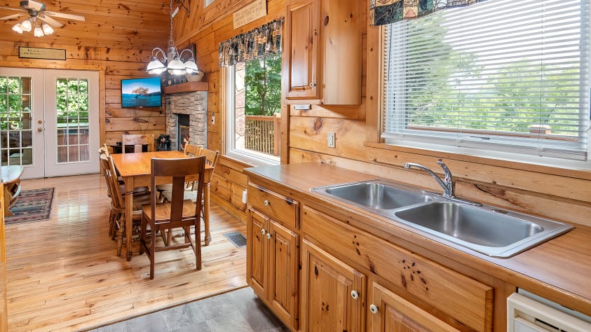 Pigeon Forge, Tennessee Cabin Rental - Gallery Image #10