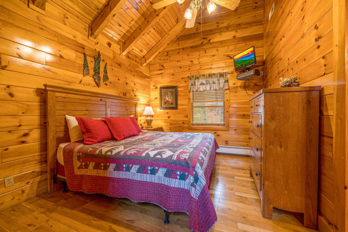 Pigeon Forge, Tennessee Cabin Rental - Gallery Image #23