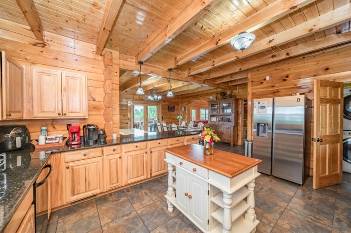 Kitchen with large island for plenty of room. Pigeon Forge, Tennessee Cabin Rental - Gallery Image #17