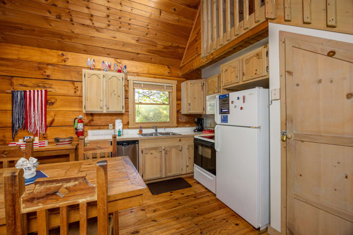 Sevierville, Tennessee Cabin Rental - Gallery Image #6