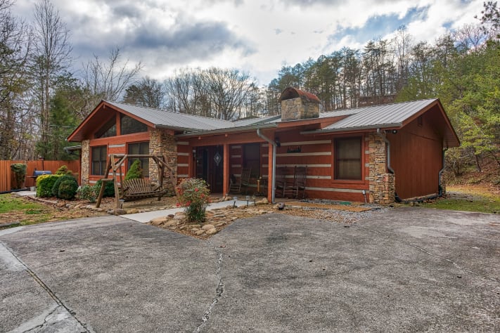 Pigeon Forge, Tennessee Cabin Rental - Gallery Image #2