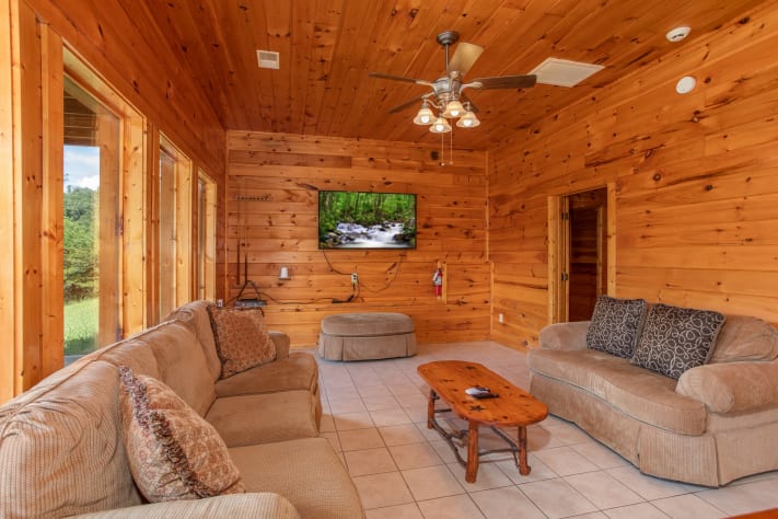 Pigeon Forge, Tennessee Cabin Rental - Gallery Image #17